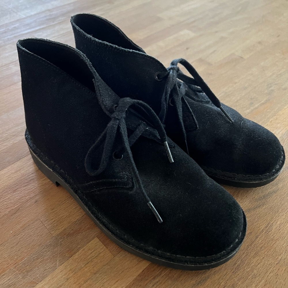 Kids Clarks Originals Desert Boot - size 12